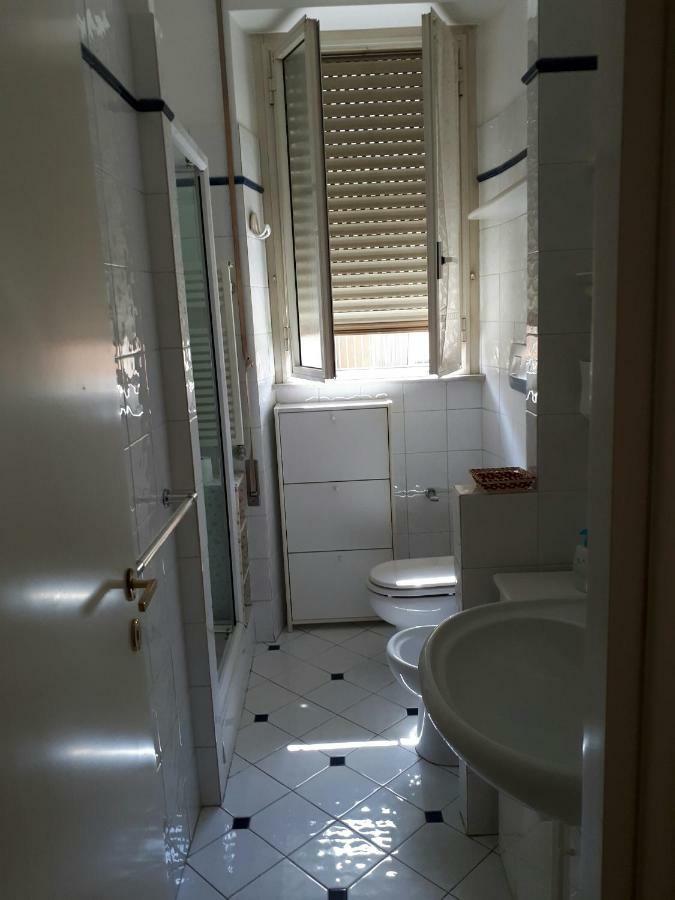 Rey Apartament Apartment Rome Exterior photo